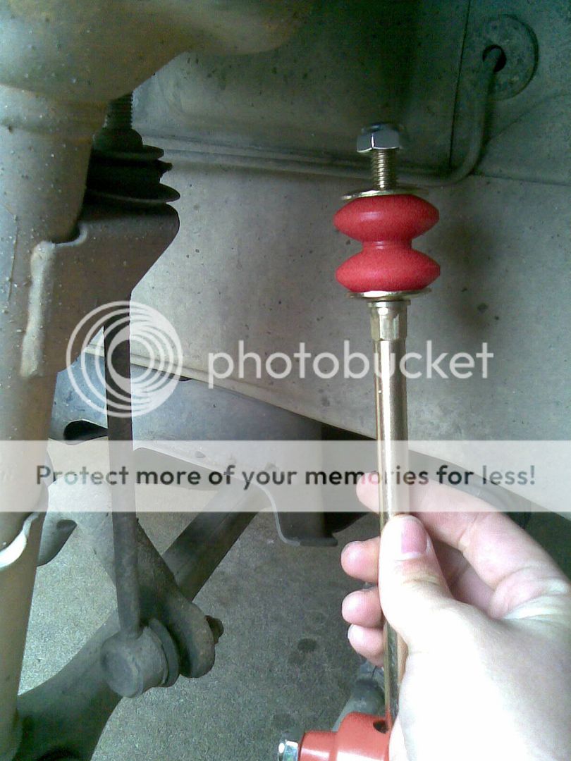 [VTVX] How to change sway bar link rods Just Commodores